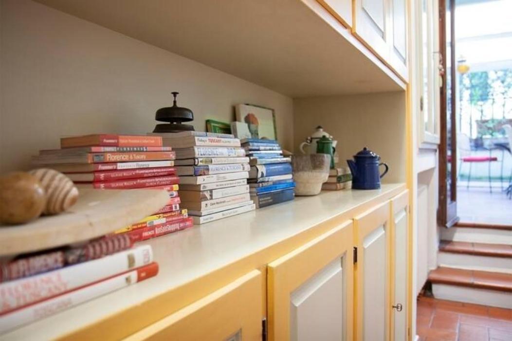 Apartment Santa Croce Traditional House Florence
