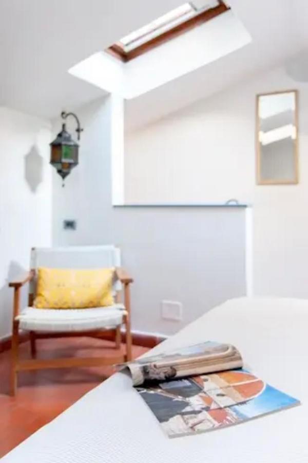 Santa Croce Traditional House Apartment